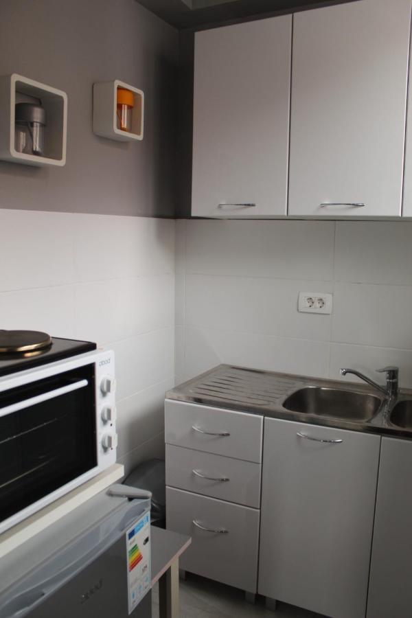 La Rose Apartment เซทินเจ ภายนอก รูปภาพ