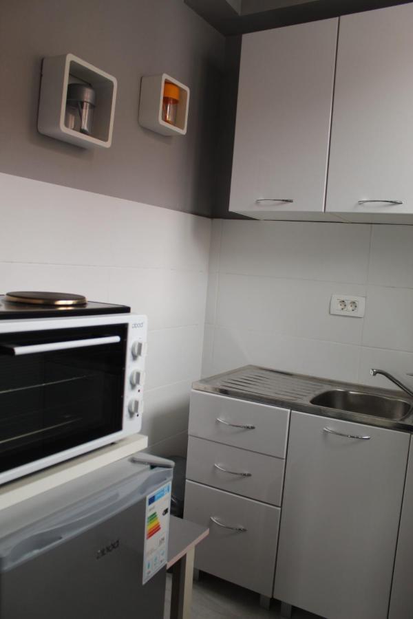 La Rose Apartment เซทินเจ ภายนอก รูปภาพ